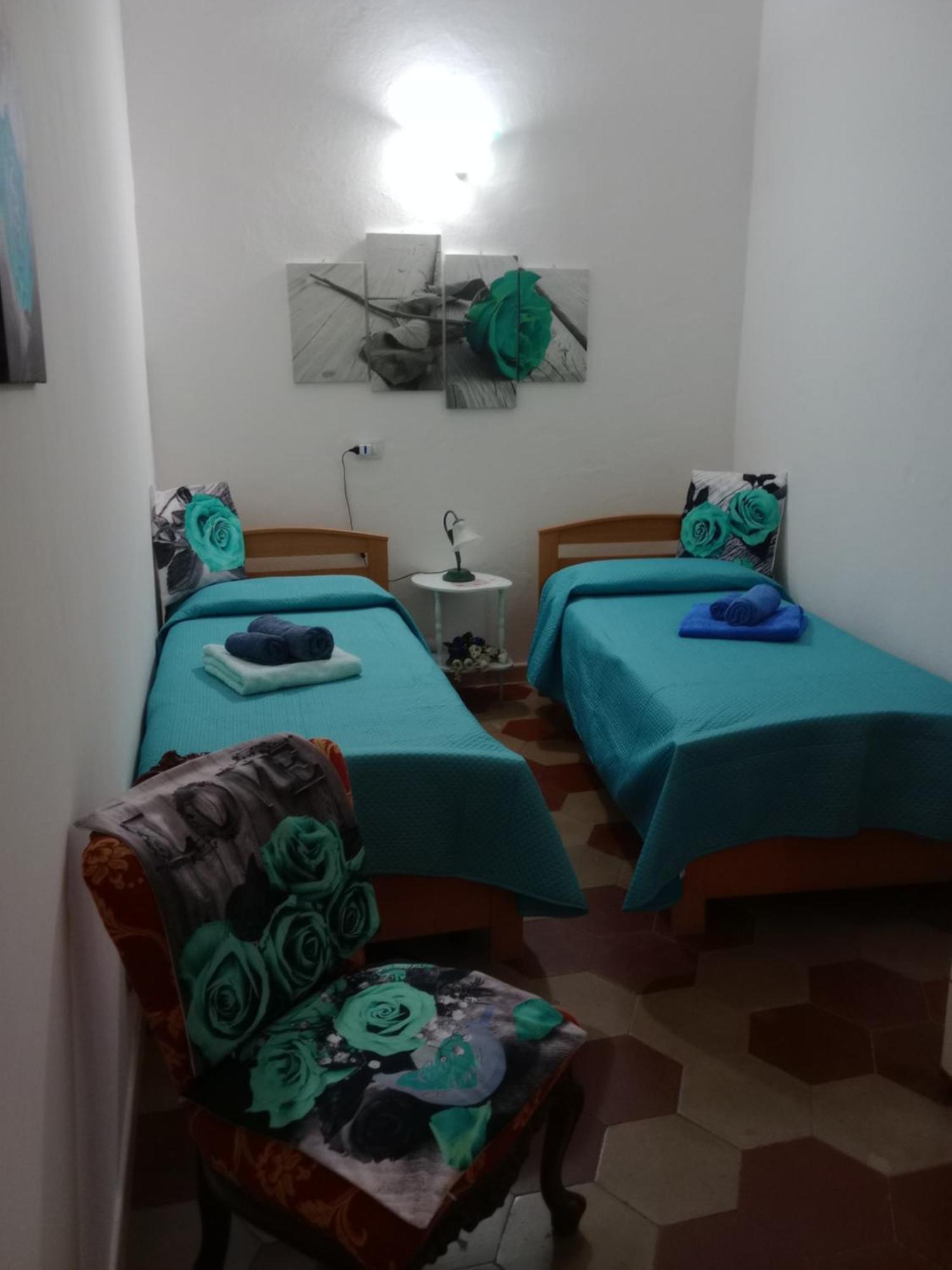 Appartamento Vacanze Le Rose Bosa Exterior foto